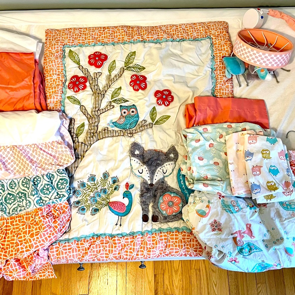 Baby girl - crib sheet set